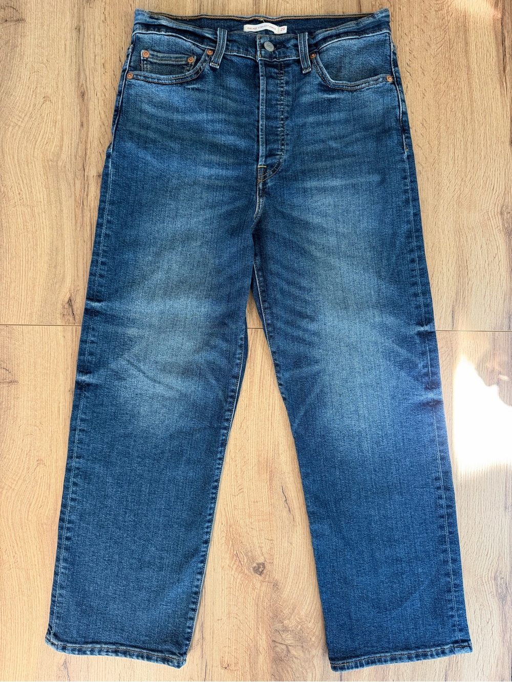 Levi’s Ribcage Straight Ankle High Rise Jeans Size 29 Medium Wash 👖